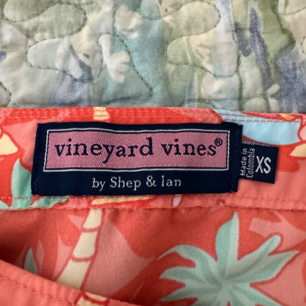 Vineyard Vines Tropical Mini Skirt - Picture 3 of 3
